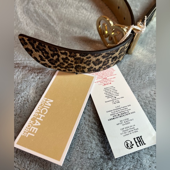 Michael Kors Belt, size T75 Kids - Picture 5 of 7